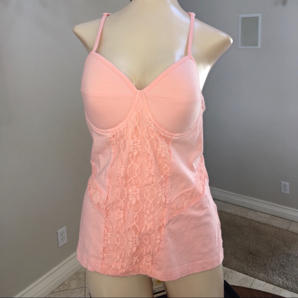NWOT Juniors XL tank